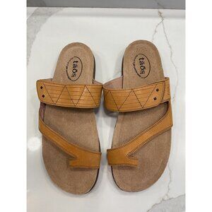 Taos Women's Leather Sandals With Velcro Straps Size 11 Suede Comfort Support